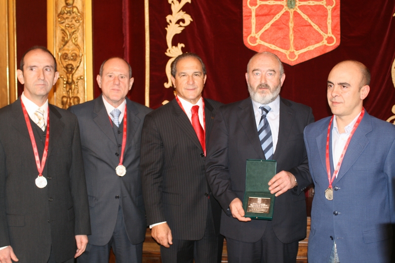 La Federación Navarra de Judo y D.A., recibe la Mención de Honor del Gobierno de Navarra